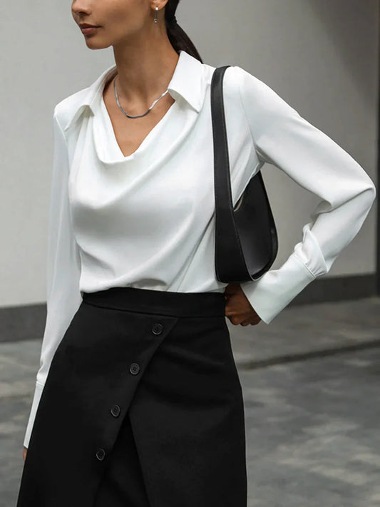 Blusa Plisada de Manga Larga con Cuello en V