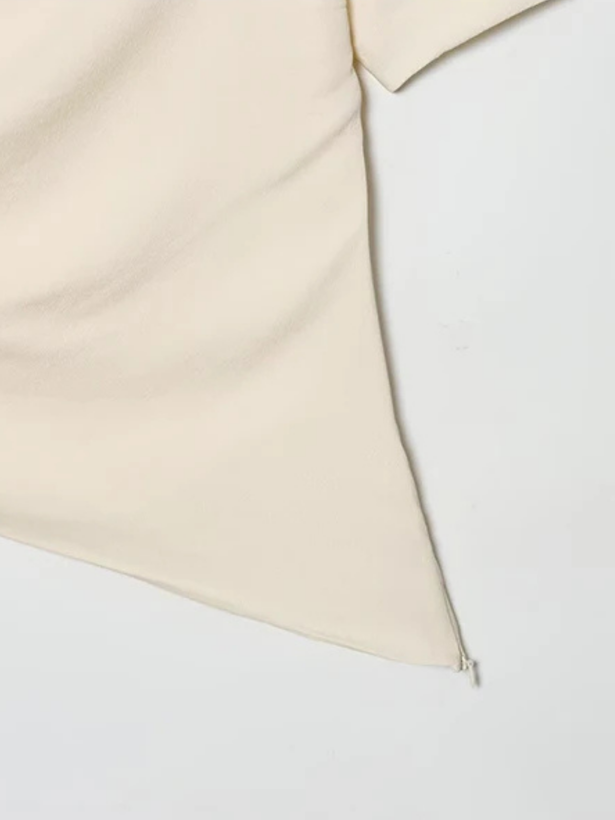Asymmetric Ruched T-Shirt