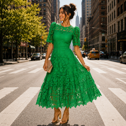 Renata | Vestido Midi de Encaje Bordado