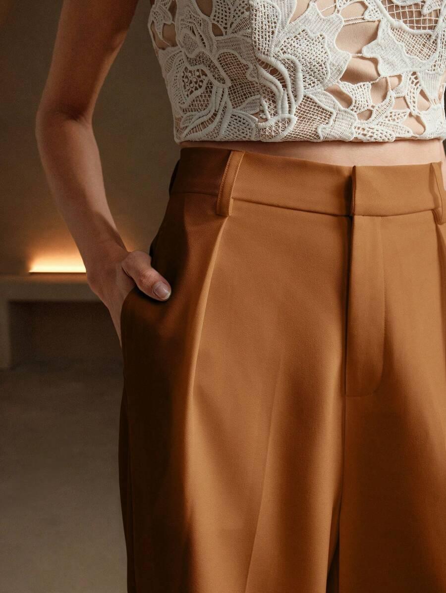 Wide-Leg Pleated Trousers with Zipper
