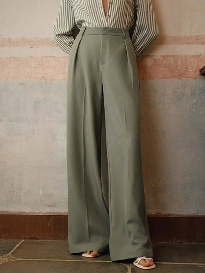 Wide-Leg Pleated Trousers with Zipper