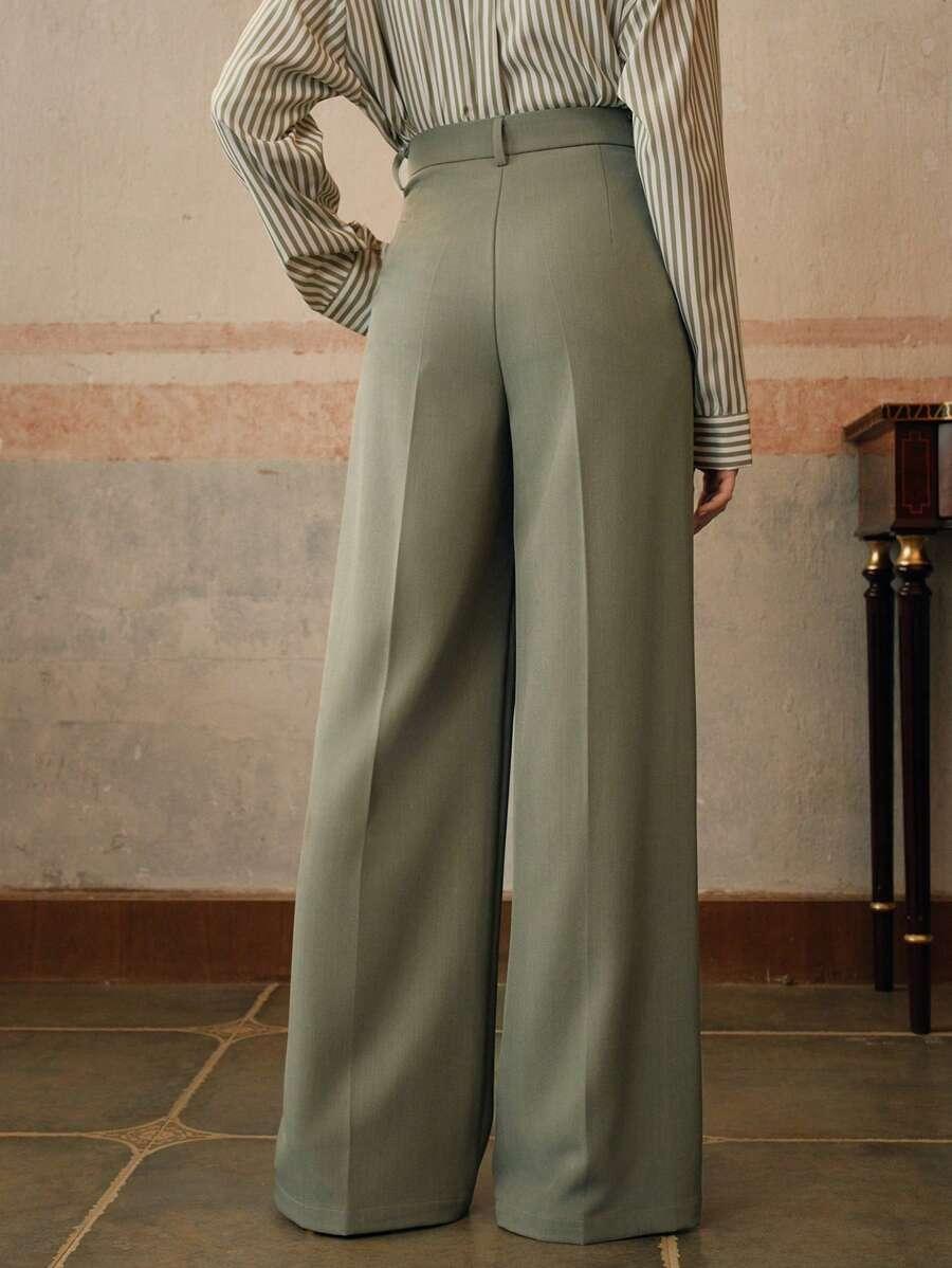 Wide-Leg Pleated Trousers with Zipper