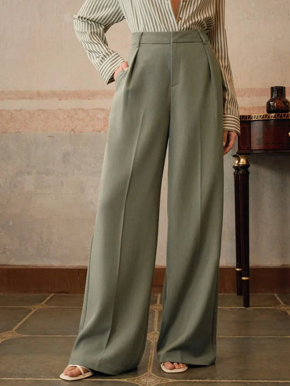 Wide-Leg Pleated Trousers with Zipper