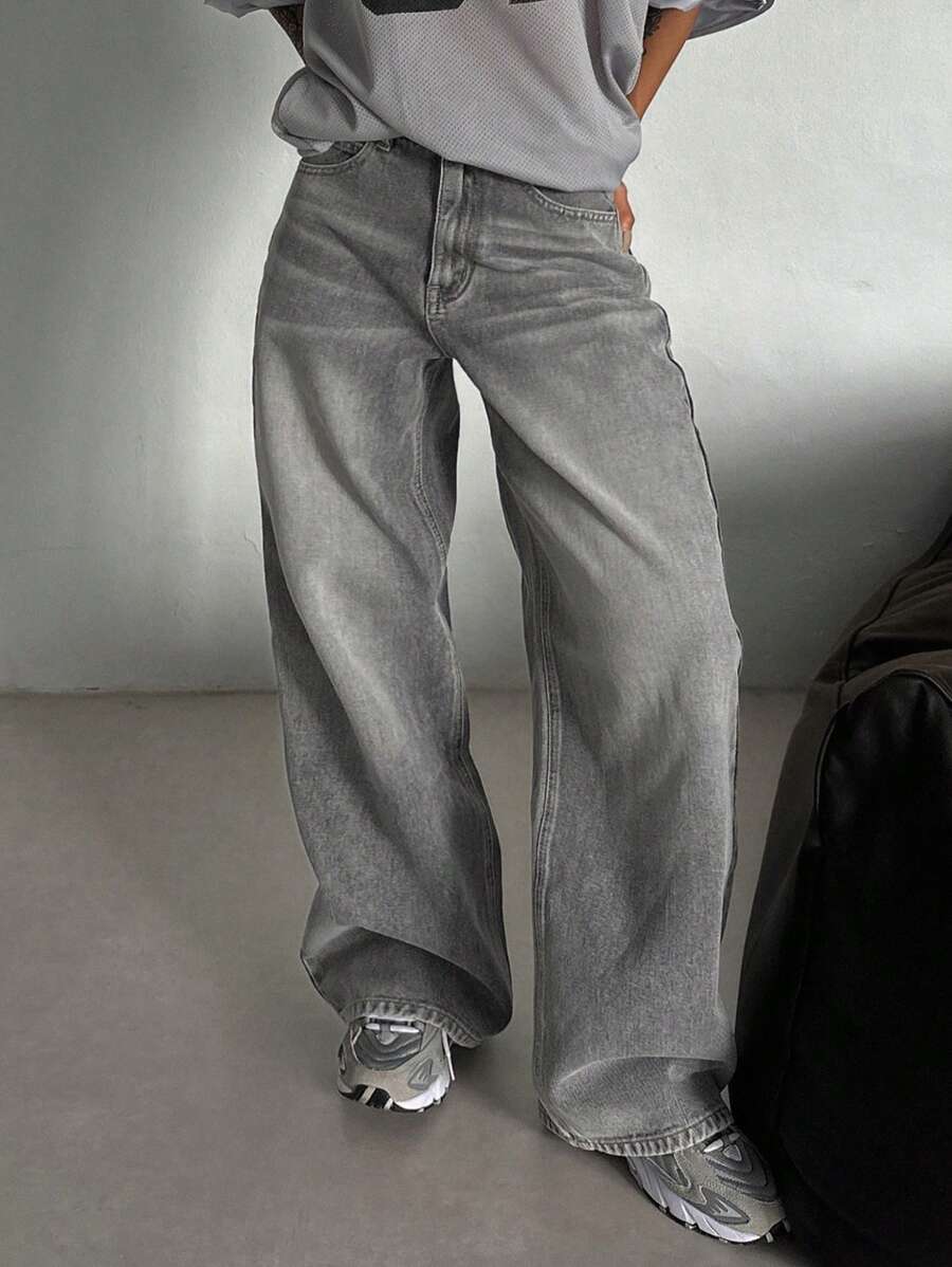 Low-Rise Straight Jeans