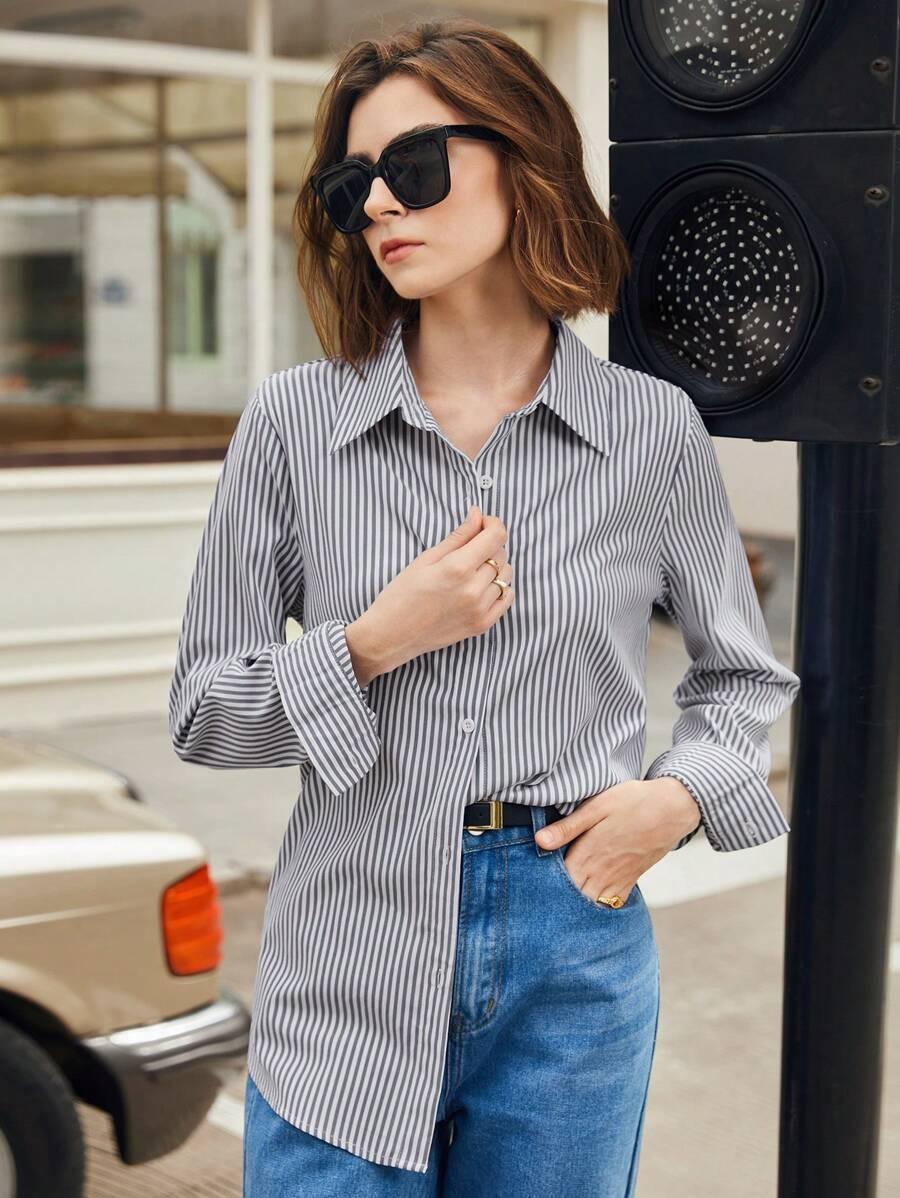 Camicia a righe a maniche lunghe con bottoni