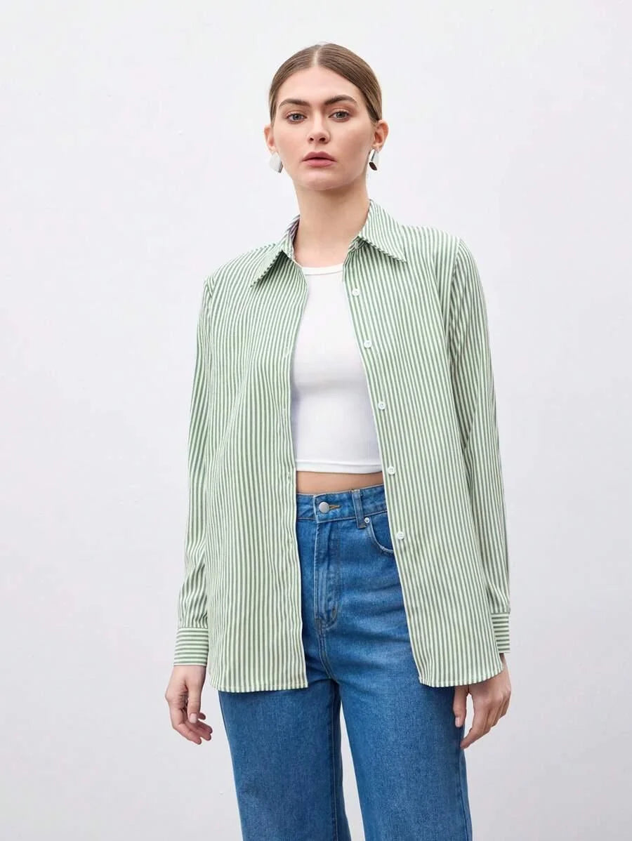Camicia a righe a maniche lunghe con bottoni