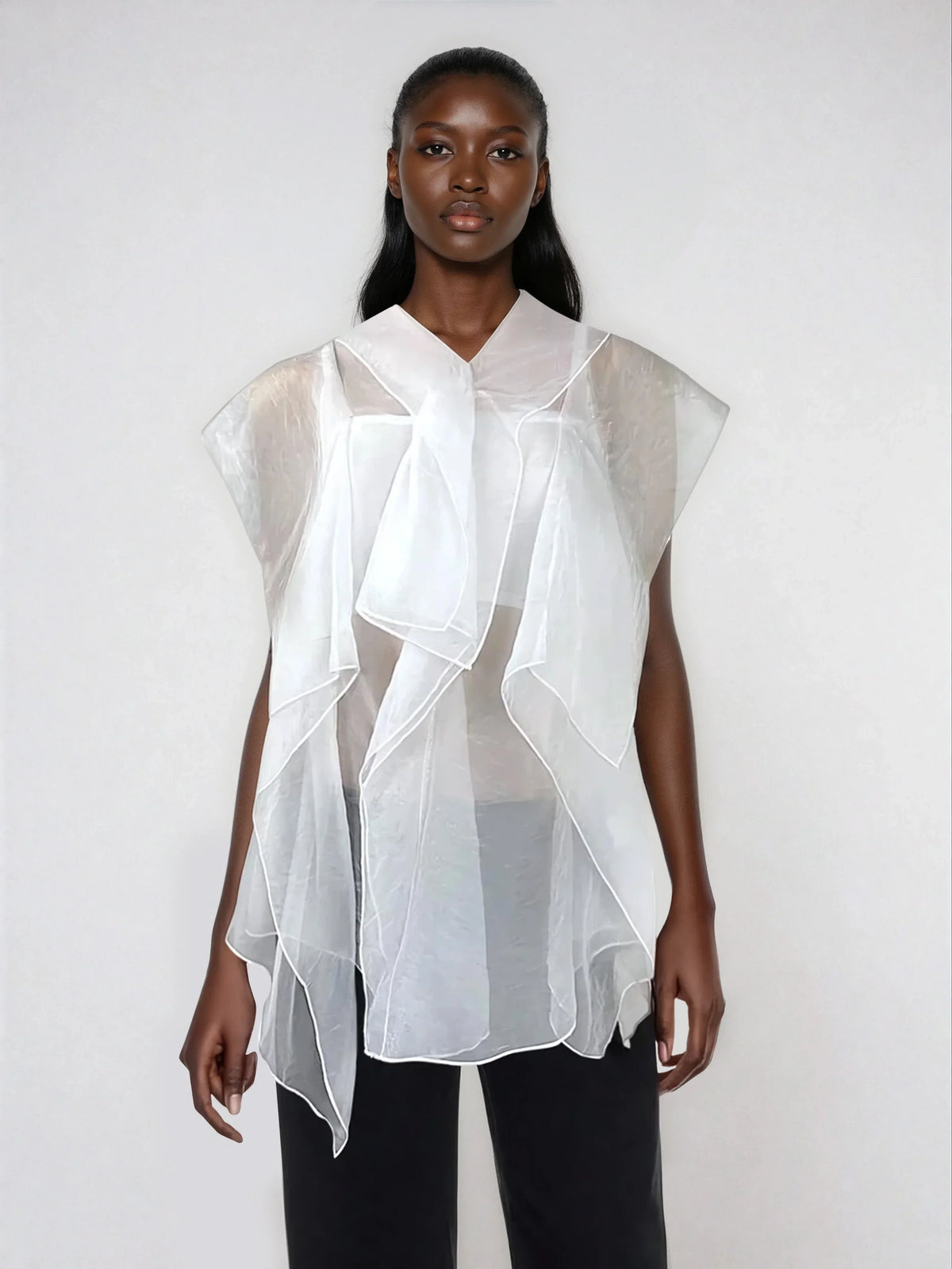 Blusa Boho con Volantes y Paneles de Malla
