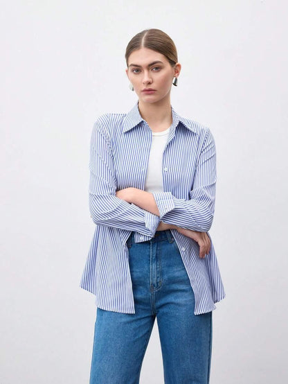 Camicia a righe a maniche lunghe con bottoni