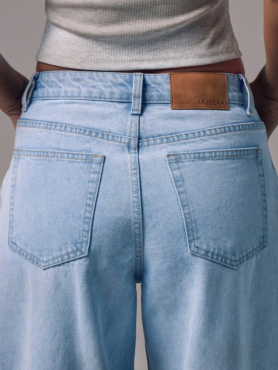 Jeans de Pierna Ancha y Tiro Medio con Botones Plateados