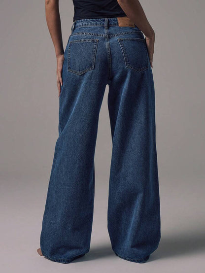 Jeans de Pierna Ancha y Tiro Medio con Botones Plateados