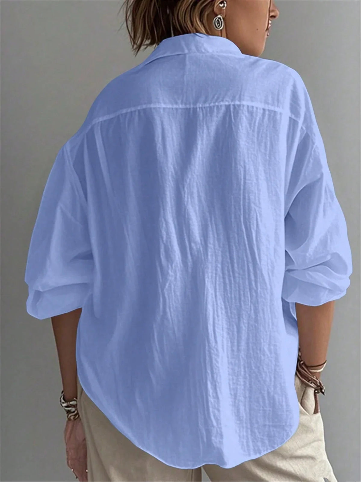 Camicia con maniche a vescovo taglia grande