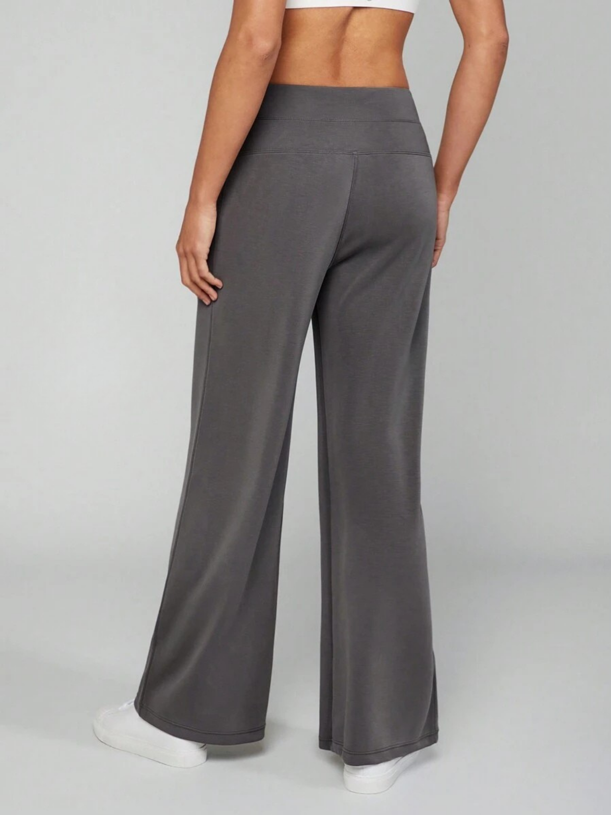 Pantaloni a gamba larga in modal con tasche