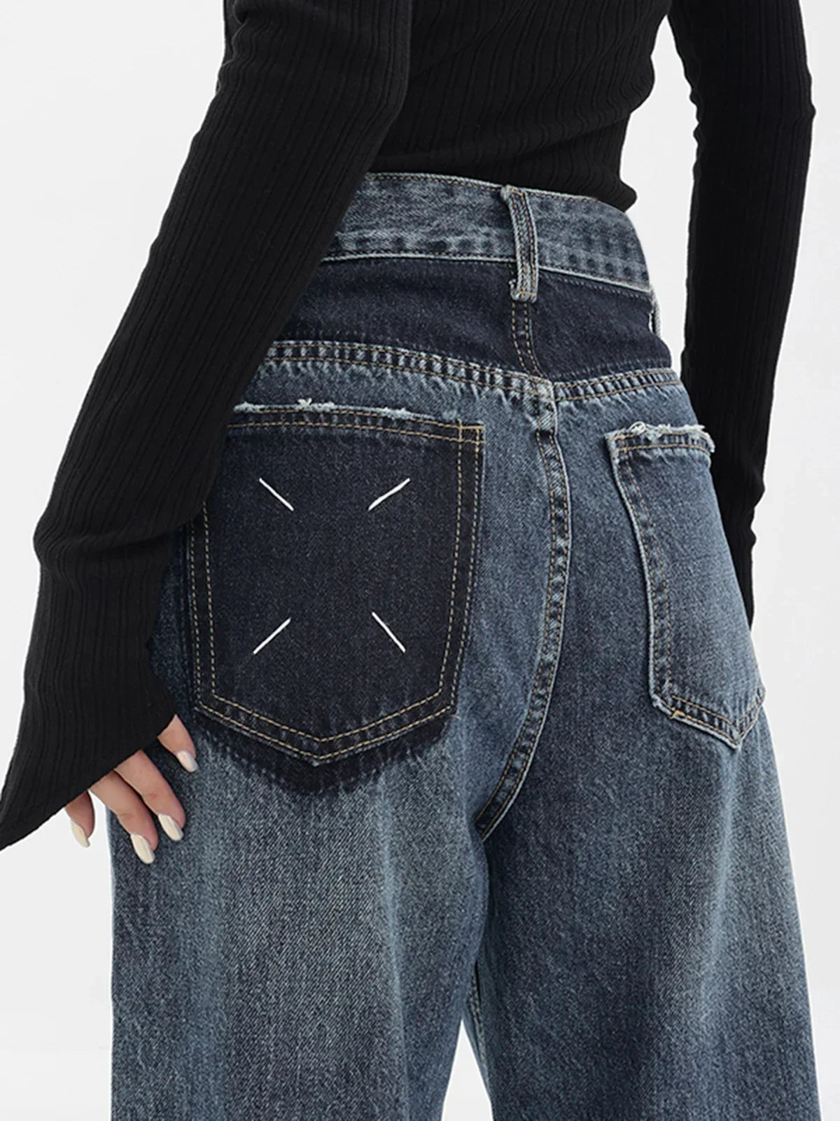 Wide-Leg Boyfriend Jeans with Patchwork Pockets