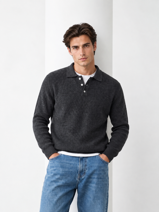 Dzianinowy sweter z kołnierzykiem polo