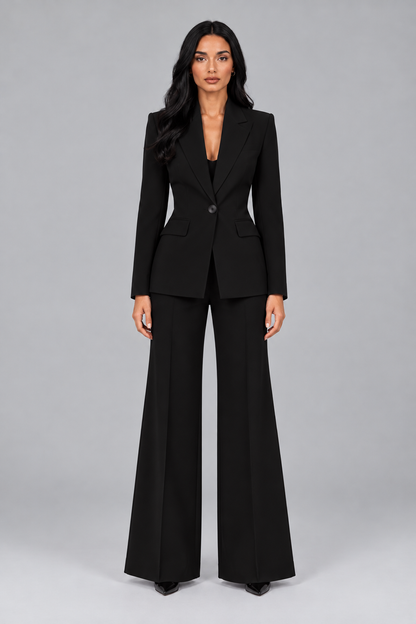 Faustina | Conjunto de Blazer Entallado y Pantalón Acampanado