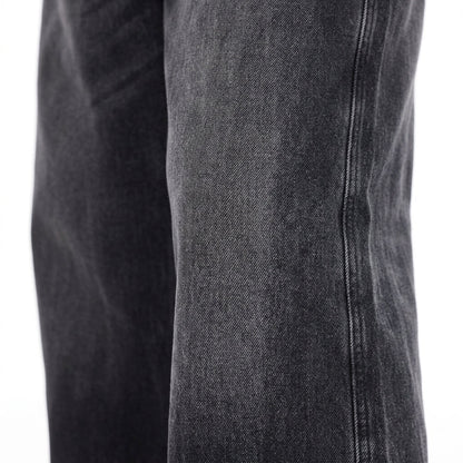 Retro-Style Wide-Leg Jeans