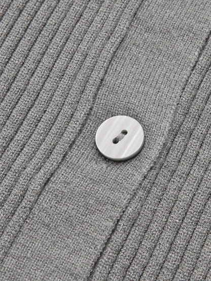 Cardigan Aderente a Coste con Revers Stile Old Money