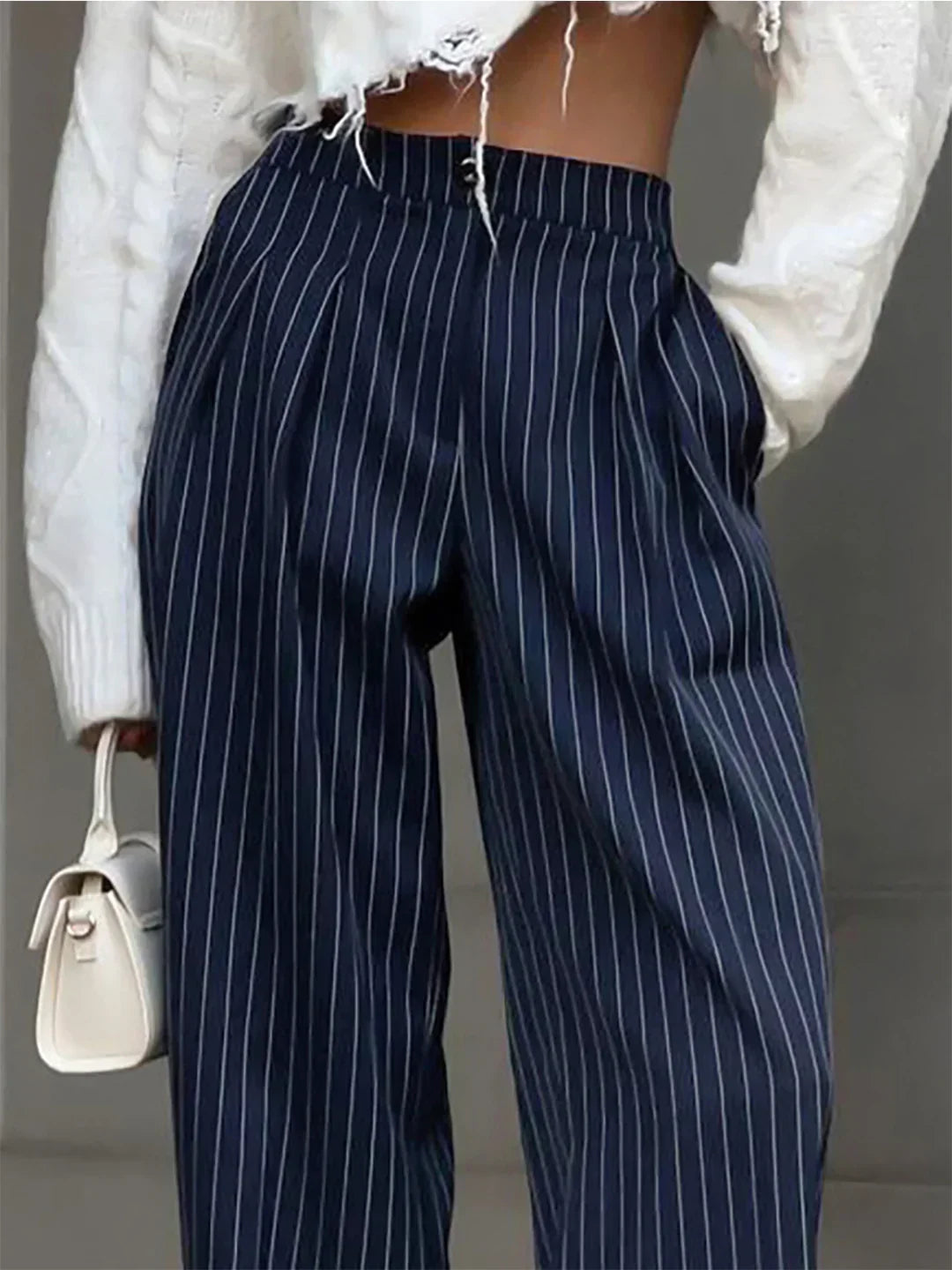 Pantalón de Vestir de Raya Diplomática con Pliegues