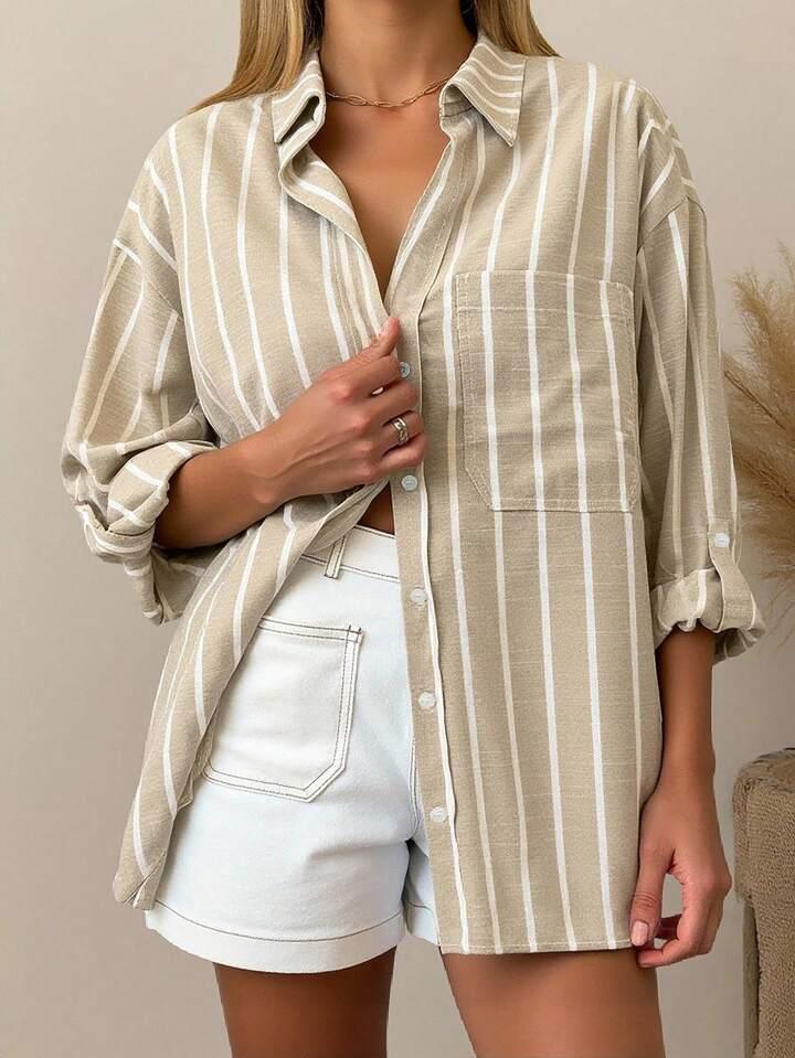 Luźna koszula w paski z kieszeniami