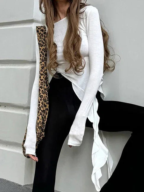 Blusa Asimétrica con Volantes