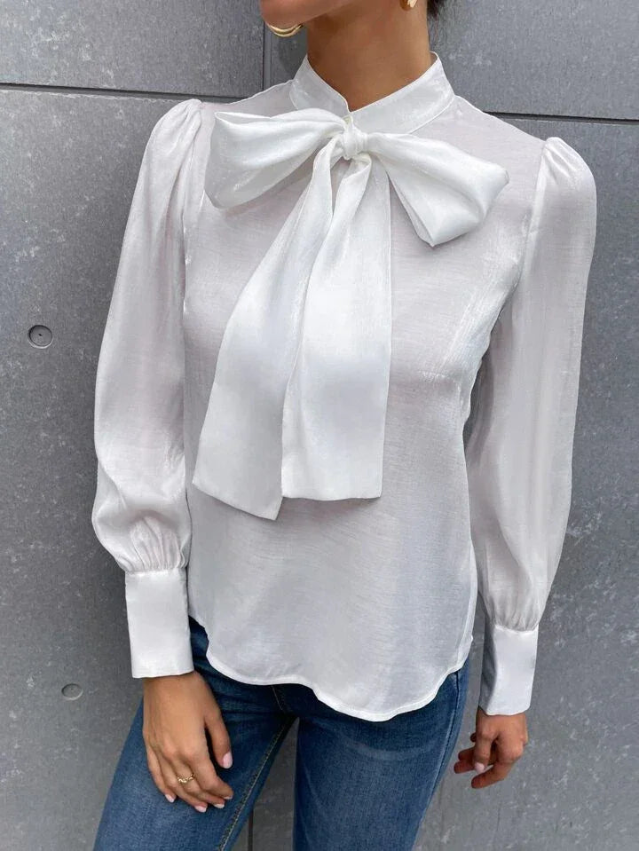 Blusa Satinada de Estilo Francés con Lazo y Mangas Abullonadas