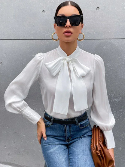 Blusa Satinada de Estilo Francés con Lazo y Mangas Abullonadas