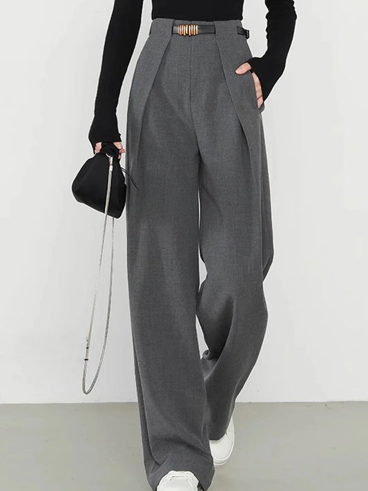 Pantaloni sartoriali a gamba larga e vita alta con cintura