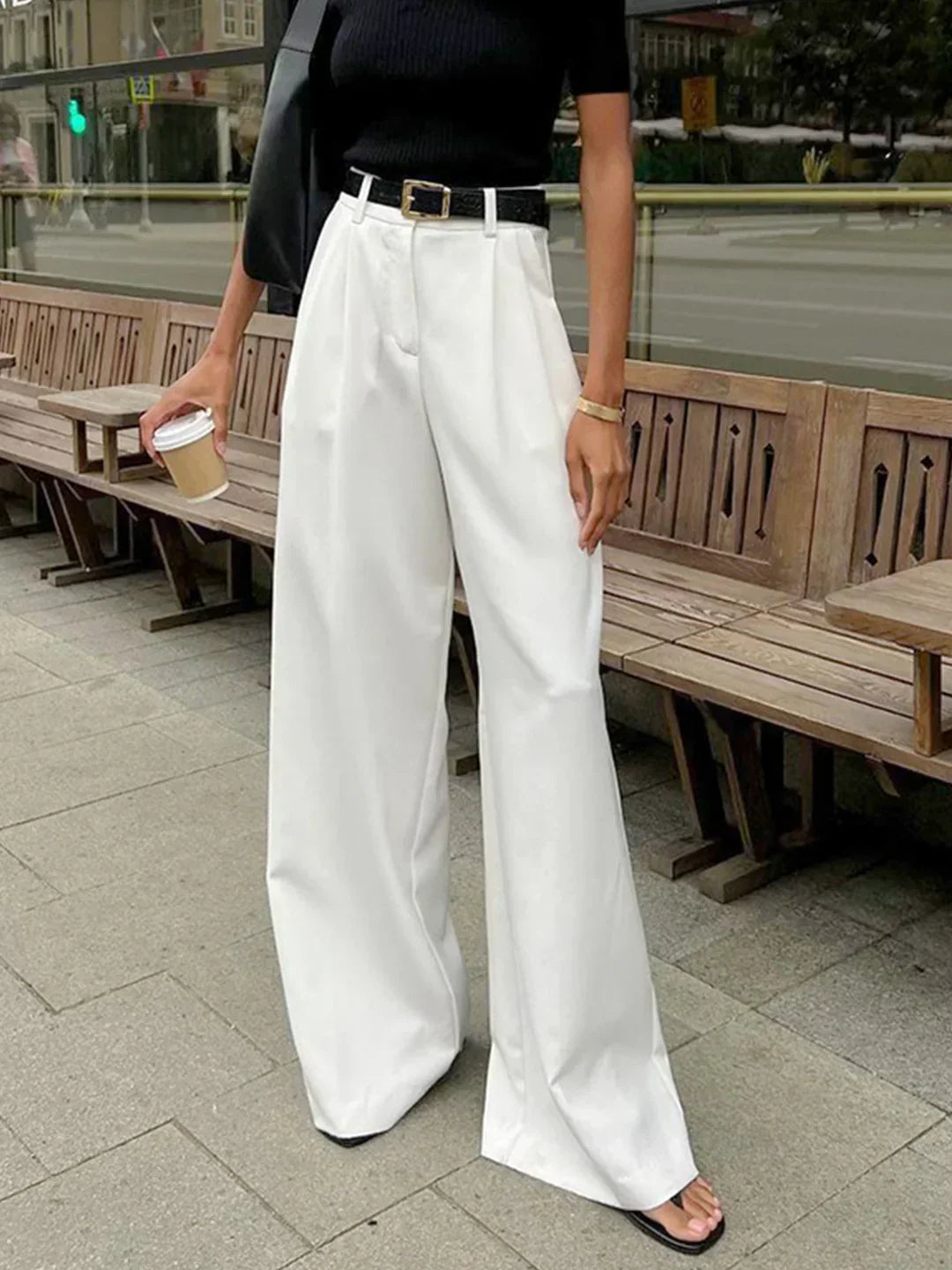 Pantalón Holgado de Tiro Alto con Caída Fluida