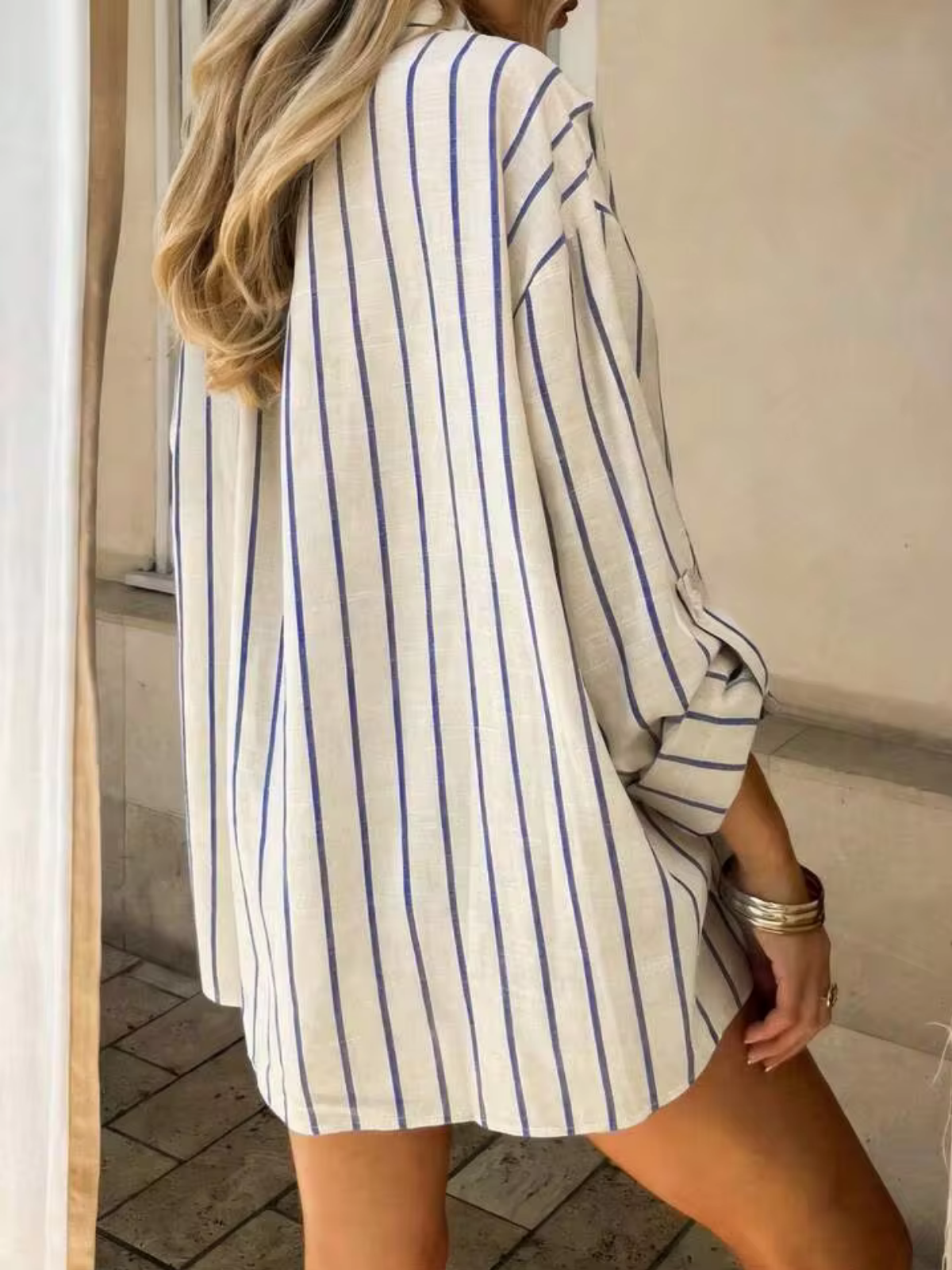 Camisa Oversize de Rayas Crema y Azul