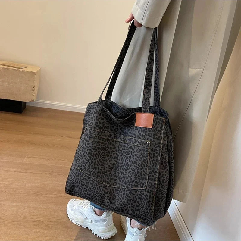 MÓNICA | BOLSO TOTE ESTAMPADO LEOPARDO