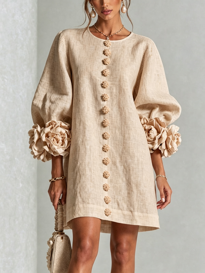 Mini Vestido Floral Blanco con Botones y Mangas Floreadas