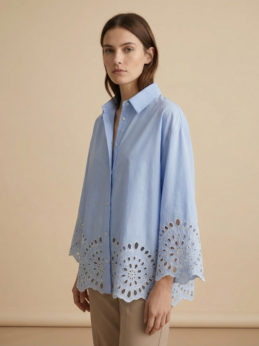 Camisa Bordada con Calados y Solapa