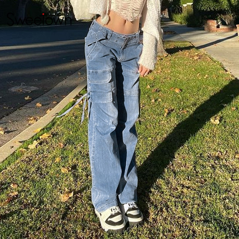 PILAR | JEANS CON CINTAS DECORATIVAS